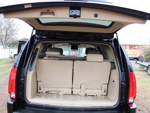 Used 2009 Cadillac Escalade AWD image 37