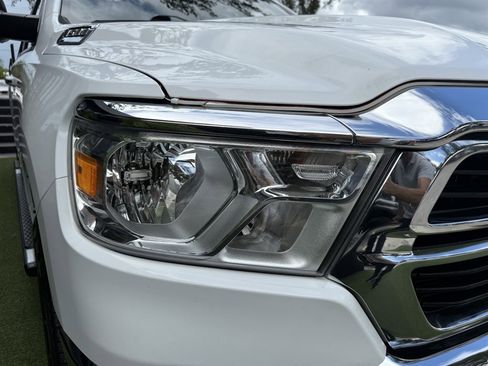Used 2019 RAM 1500 Big Horn AWD/4WD image 9