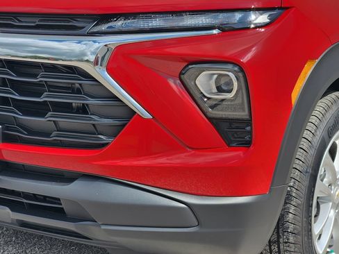 New 2026 Chevrolet TrailBlazer LS w/ LS Convenience Package FWD image 6
