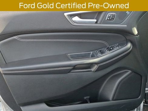 Used 2024 Ford Edge Titanium image 14