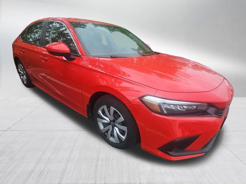 Used 2023 Honda Civic LX image 3