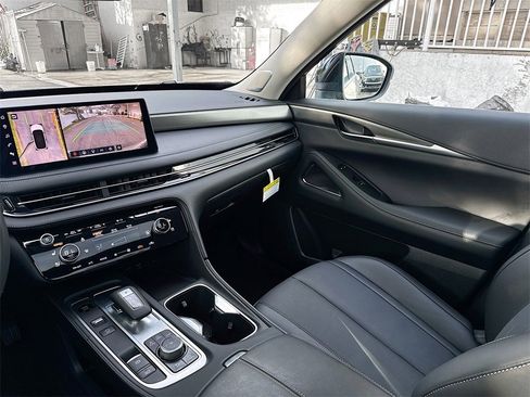 Certified 2026 INFINITI QX60 Luxe w/ Cargo Package image 26