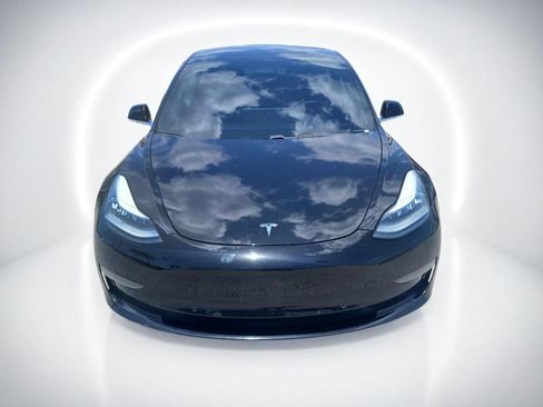 Used 2019 Tesla Model 3 Performance AWD/4WD image 3