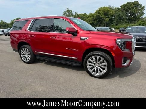 Used 2024 GMC Yukon Denali AWD/4WD image 5