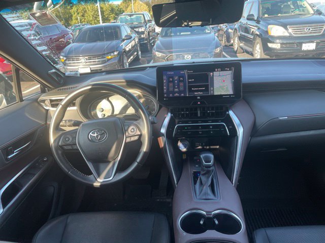 Used 2022 Toyota Venza Limited w/ Advanced Technology Package AWD/4WD image 8