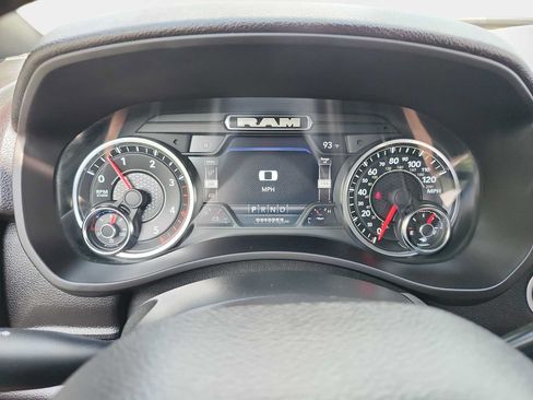 Used 2023 RAM 3500 Big Horn w/ Level 2 Equipment Group AWD/4WD image 12