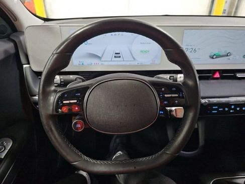 Used 2024 Hyundai Ioniq 5 SEL image 11