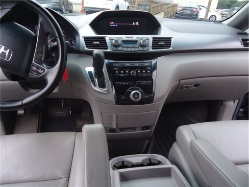 Used 2011 Honda Odyssey EX-L image 25