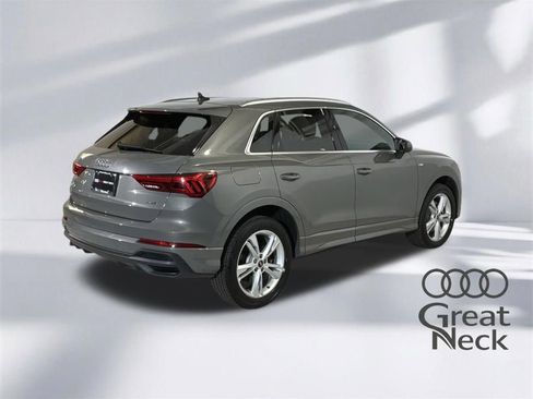 Used 2023 Audi Q3 2.0T Premium Plus w/ Premium Plus Package AWD/4WD image 8