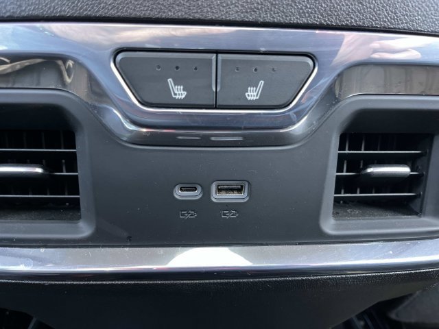 Certified 2024 GMC Sierra 1500 Denali Ultimate AWD/4WD image 17