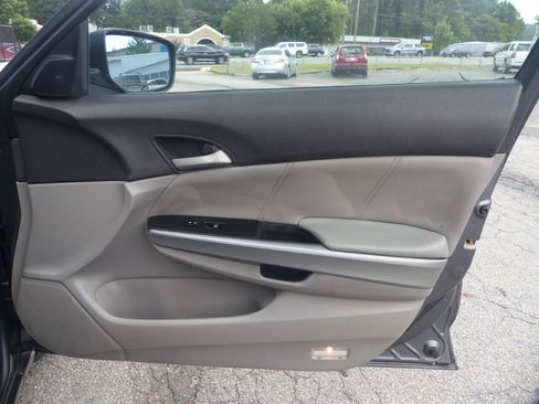 Used 2009 Honda Accord EX-L image 13