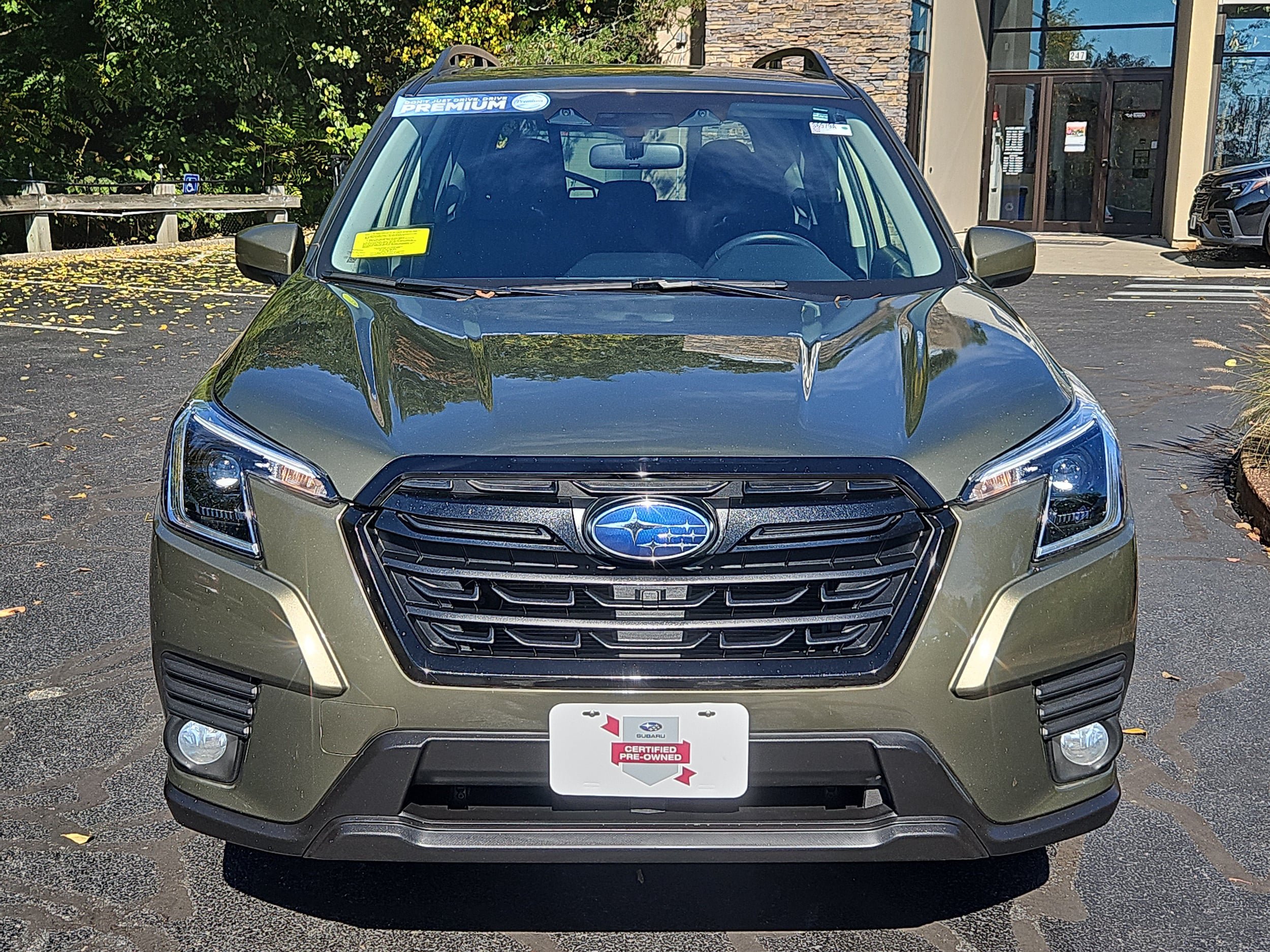 Certified 2023 Subaru Forester Premium AWD/4WD image 22