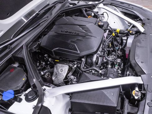 Certified 2025 Genesis G70 2.5T w/ Sport Prestige Package image 29