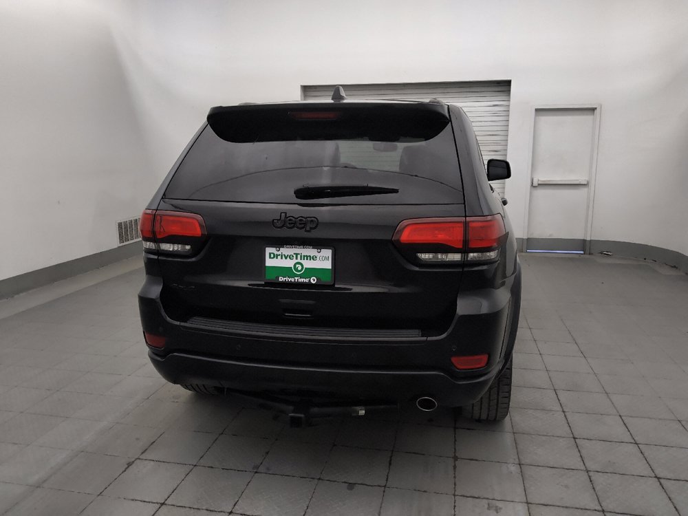 Used 2018 Jeep Grand Cherokee Altitude AWD/4WD image 7