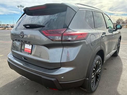 New 2026 Nissan Rogue SV FWD image 6
