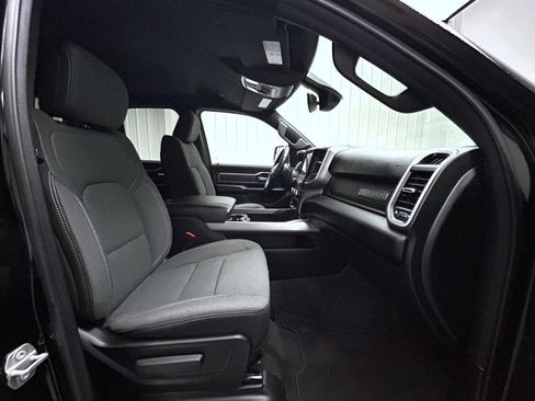 Used 2023 RAM 1500 Big Horn AWD/4WD image 15