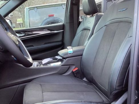 New 2024 Jeep Grand Cherokee Trailhawk w/ Advanced Protech Group II image 7