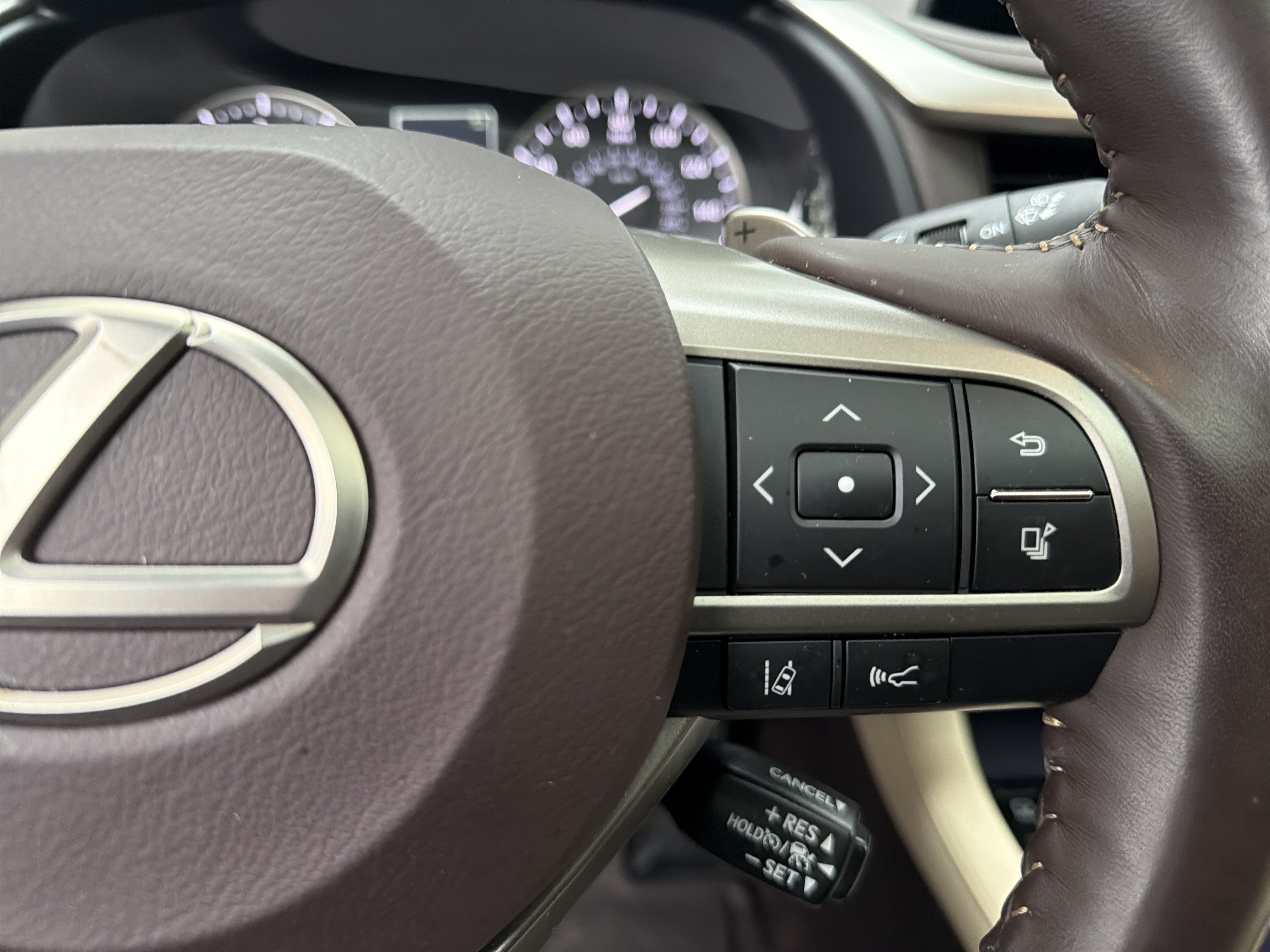 Used 2020 Lexus RX 350 AWD w/ Premium Package image 22