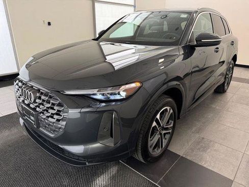 Certified 2025 Audi Q5 Premium Plus w/ Premium Plus image 6