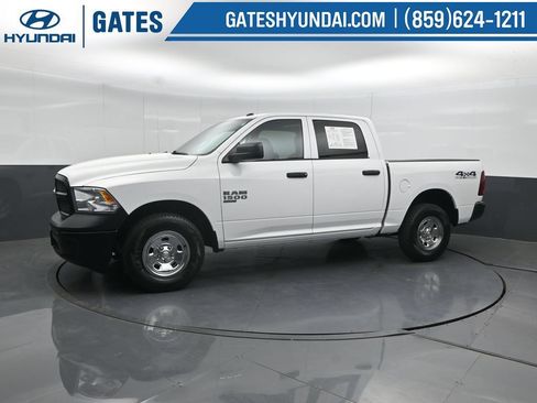 Used 2019 RAM 1500 Tradesman w/ Popular Equipment Group AWD/4WD image 7