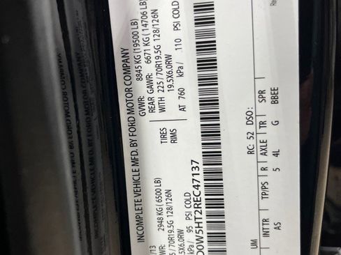 Used 2024 Ford F550 4x4 Crew Cab Super Duty image 43
