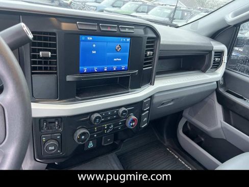Used 2024 Ford F550 4x4 Regular Cab Super Duty w/ XL Chrome Package image 30