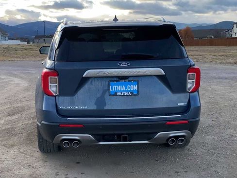 Used 2020 Ford Explorer Platinum w/ Premium Technology Package image 7