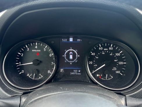 Used 2020 Nissan Rogue Sport SL w/ Premium Package FWD image 19