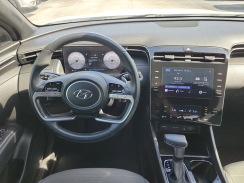 Used 2022 Hyundai Santa Cruz SEL Premium w/ Cargo Package AWD/4WD image 18