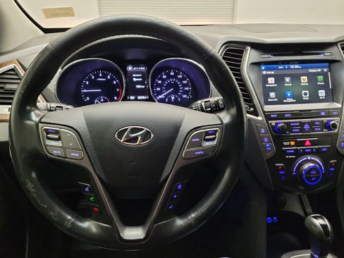 Used 2017 Hyundai Santa Fe SE image 22