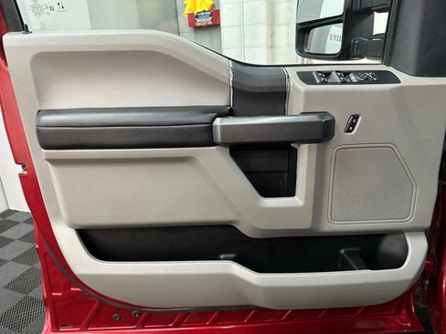Used 2022 Ford F350 XLT w/ XLT Value Package AWD/4WD image 17