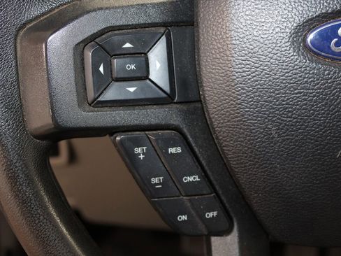 Used 2019 Ford F250 XL w/ STX Appearance Package image 19