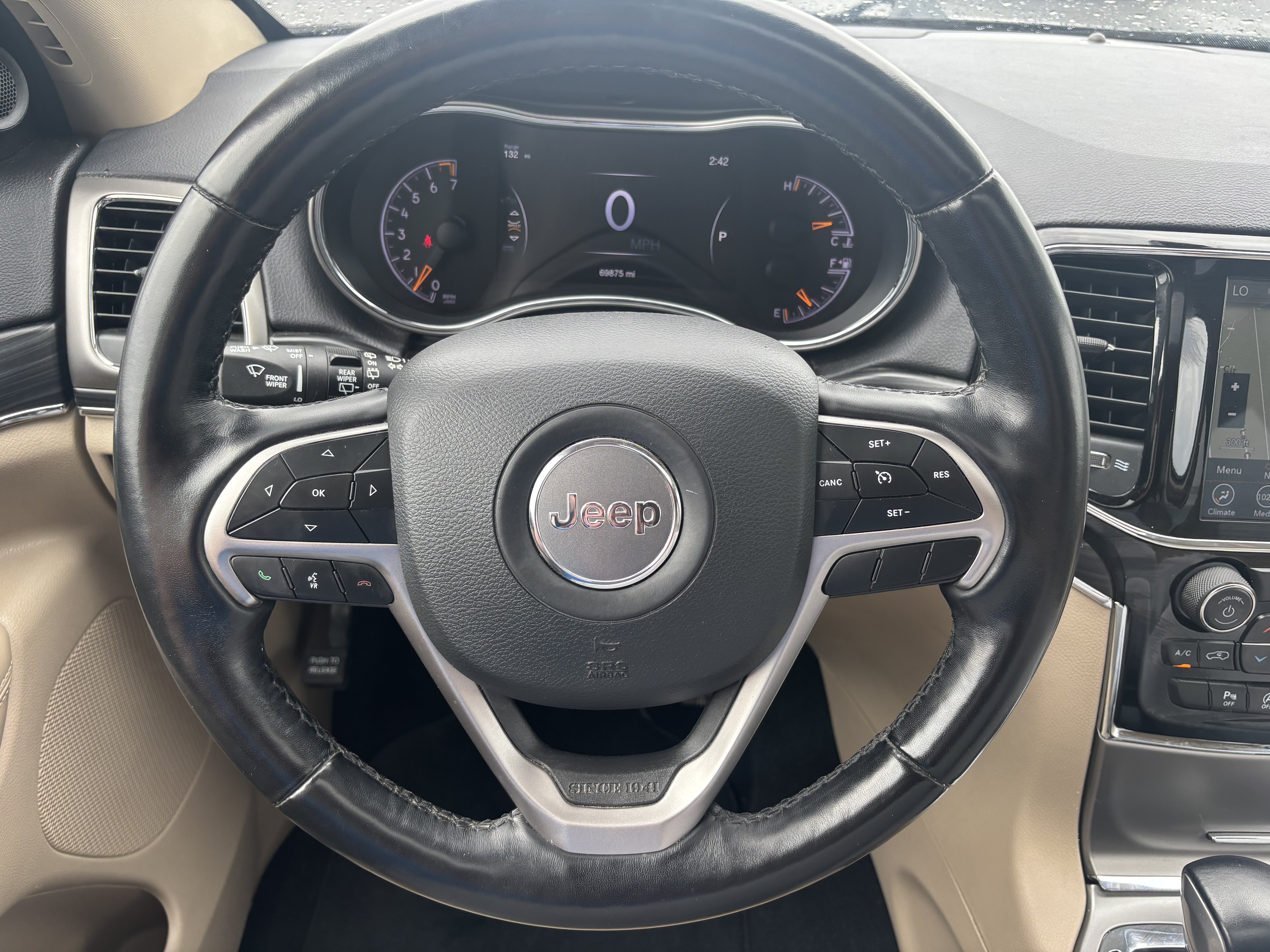 Used 2020 Jeep Grand Cherokee Limited AWD/4WD image 16