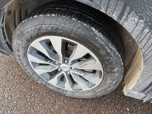 Used 2024 Subaru Outback Touring XT image 6