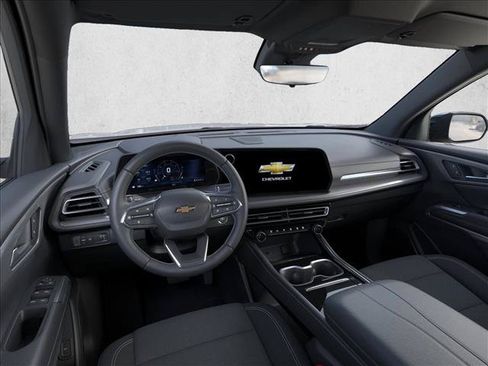 New 2026 Chevrolet Traverse LT w/ Midnight/Sport Edition FWD image 15