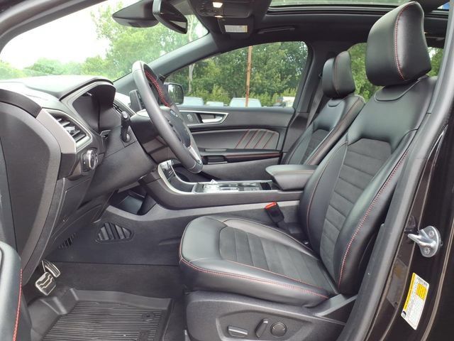 Used 2024 Ford Edge ST-Line AWD/4WD image 16