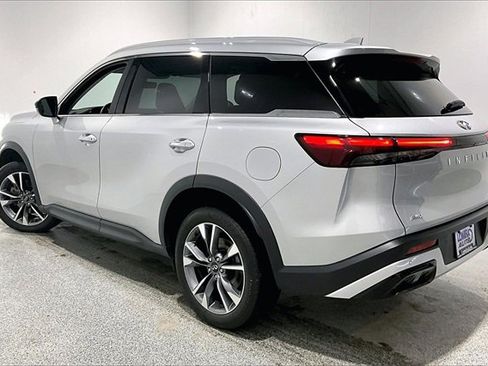 Used 2023 INFINITI QX60 Luxe image 4