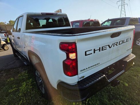 Used 2026 Chevrolet Silverado 2500 Custom w/ Custom Value Package AWD/4WD image 9