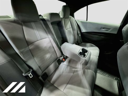 Used 2023 Toyota Corolla SE w/ SE Premium Package FWD image 29