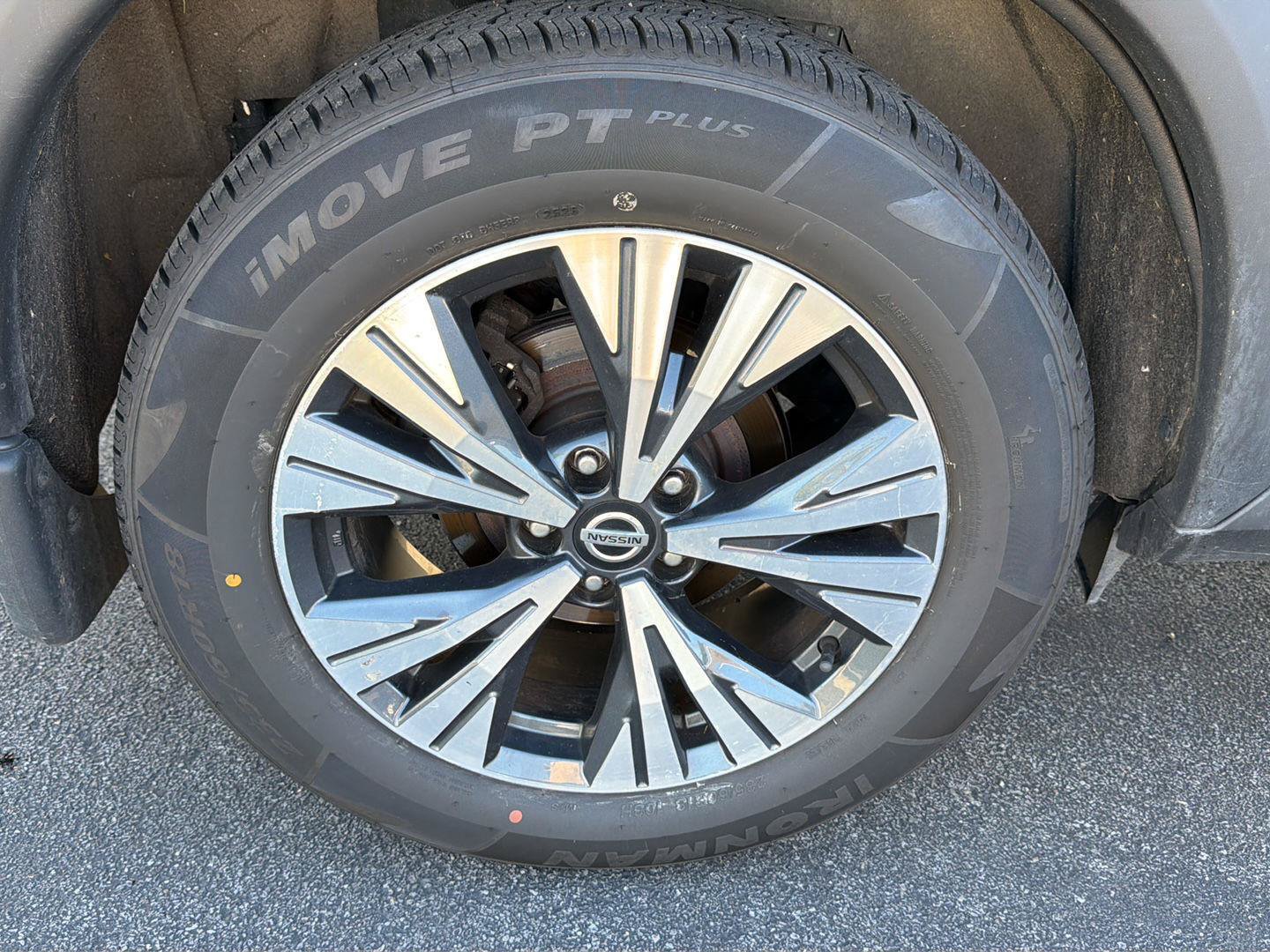 Used 2021 Nissan Rogue SV AWD/4WD image 9