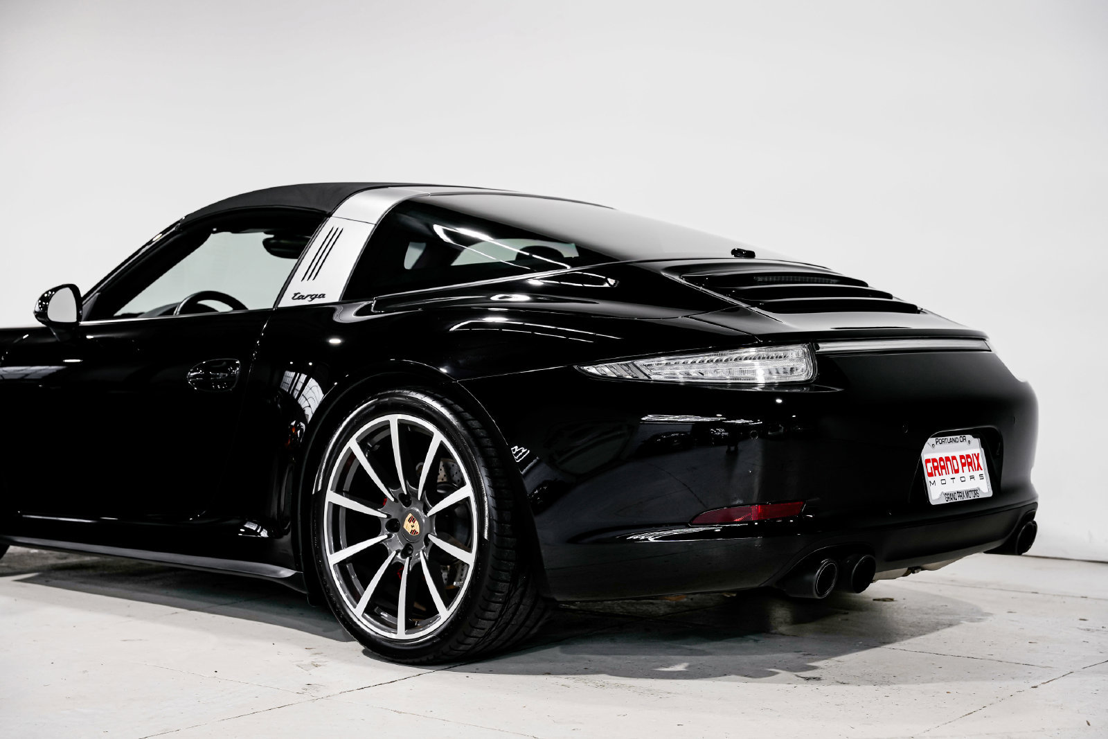 Used 2014 Porsche 911 Targa 4S AWD/4WD image 38