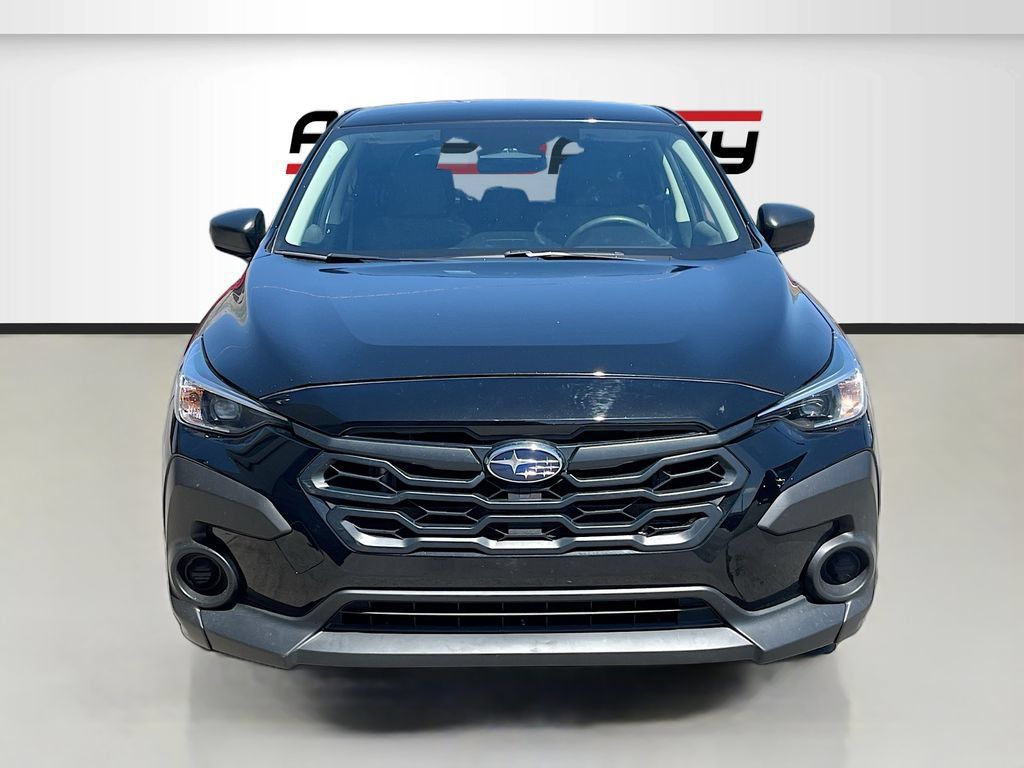 Used 2024 Subaru Crosstrek 2.0i AWD/4WD image 2
