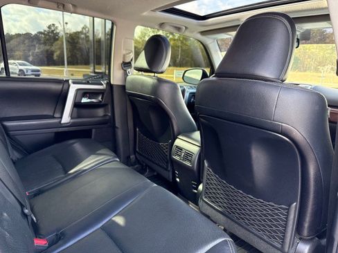 Used 2016 Toyota 4Runner SR5 image 14