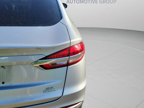 Used 2019 Ford Fusion SE FWD image 20