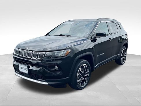 Used 2022 Jeep Compass Limited w/ Sun and Sound Group AWD/4WD image 4
