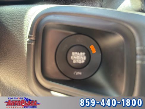 Used 2025 Jeep Wrangler Unlimited Sahara AWD/4WD image 23