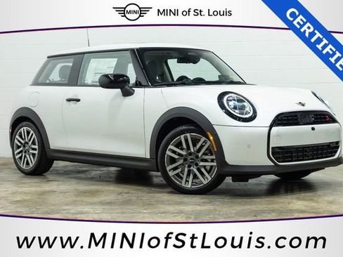 Certified 2025 MINI Cooper S FWD image 1