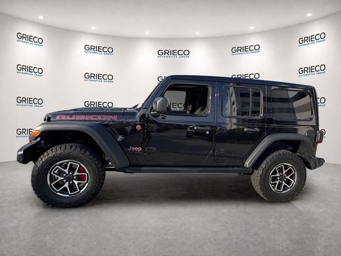 Used 2024 Jeep Wrangler Unlimited Rubicon w/ Technology Group AWD/4WD image 4
