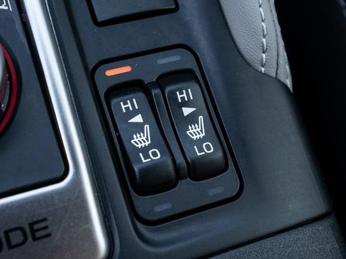 Used 2024 Subaru Forester Limited AWD/4WD image 28