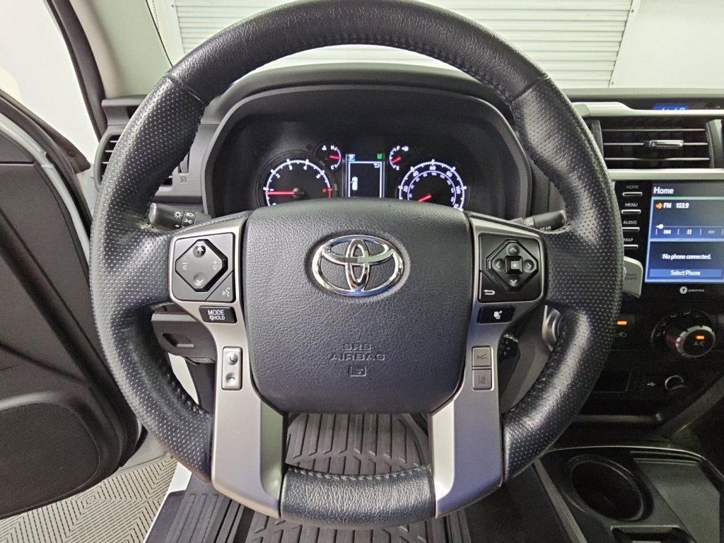 Used 2024 Toyota 4Runner SR5 Premium w/ Moonroof Package RWD image 25